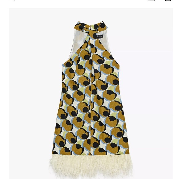 NWT ZARA 2025 collection BLOGGER FAV PRINT FEATH XS 
🚨PRICE FIRM NO DISCOUNT - Picture 14 of 16